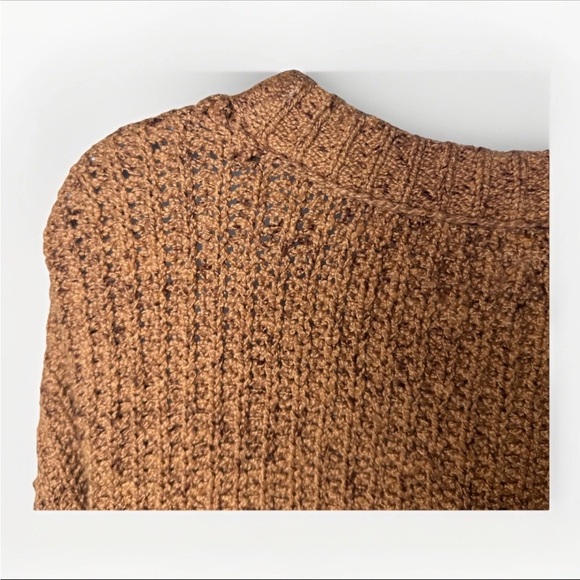 Free People Brown Crew Neck Cable-Knit Sweater Small Women’s Oversized Chunky - Picture 6 of 9